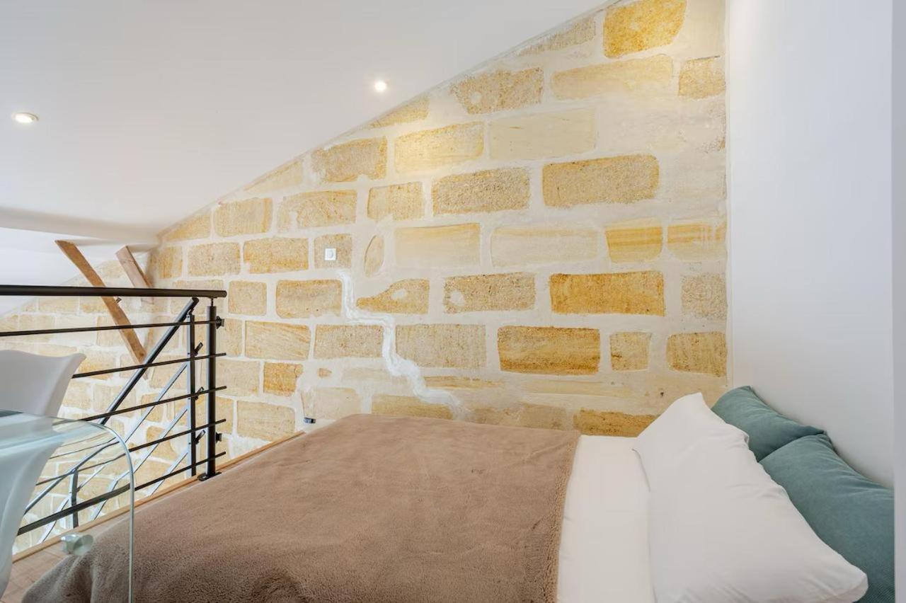 Guesthouse Les Maurins Saint-Sulpice-de-Faleyrens Exterior foto